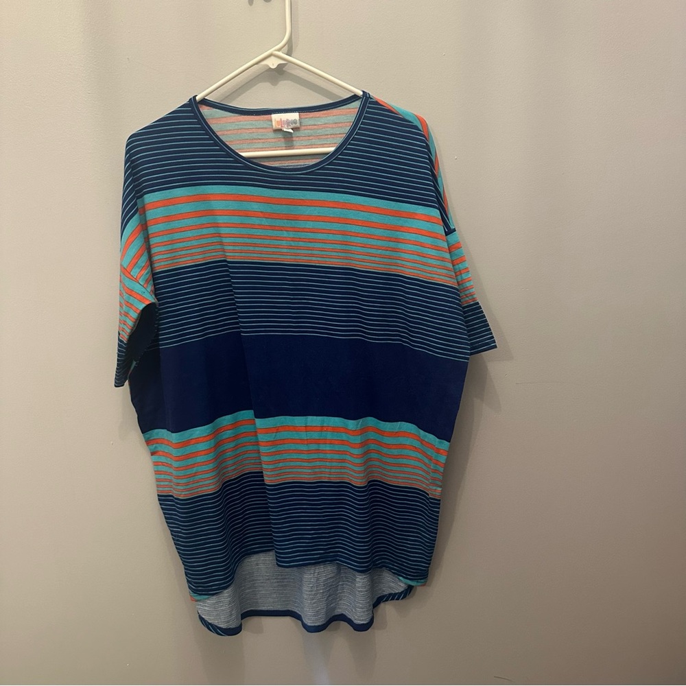 EUC Lularoe Irma. Women’s Small